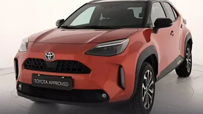 Usata Toyota Yaris Cross Edition 116 CV (85 kW) 2023 Arancione SUV
