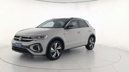 Usata VW T-Roc R-line 116 CV (85 kW) 2023 Ascot grey nero SUV