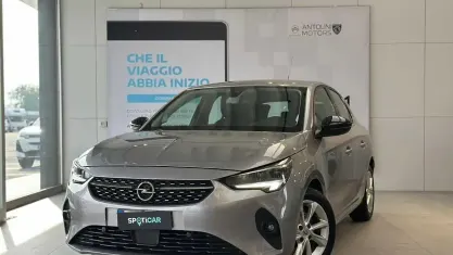 Begagnad Opel Corsa Elegance 101 HK (74 kW) 2021 Röd Halvkombi