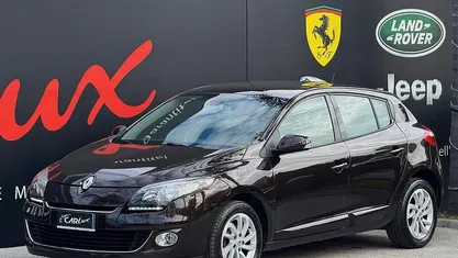 Marrone Usata 2013 Renault Mégane Bose Edition Tre volumi | 3999 € (Buon prezzo)