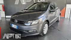 Grigio Usata 2016 VW Polo Comfortline Tre volumi | 8800 € (Buon prezzo)