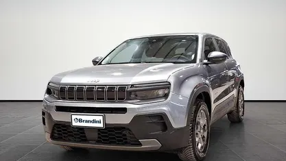 Grigio Usata 2024 Jeep Avenger Altitude SUV | 20.276 € (Buon prezzo)