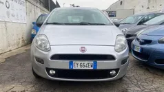 Grigio Usata 2015 Fiat Punto Lounge Due volumi | 4000 € (Ottimo prezzo)