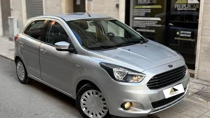 Grigio Usata 2018 Ford Ka Due volumi | 7850 € (Ottimo prezzo)