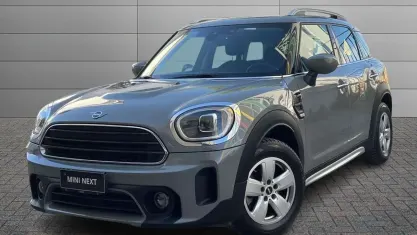 Usata Mini One Countryman Essential 102 CV (75 kW) 2022 Grigio fumo SUV
