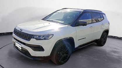 Käytetty Jeep Compass 80th Anniversary 131 HP (96 kW) 2021 Valkoinen Katumaasturi