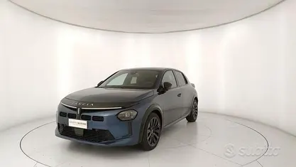 Usata Lancia Ypsilon 101 CV (74 kW) 2025 Utilitaria