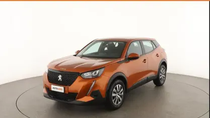 Usata Peugeot 2008 Active 101 CV (74 kW) 2021 Arancio SUV