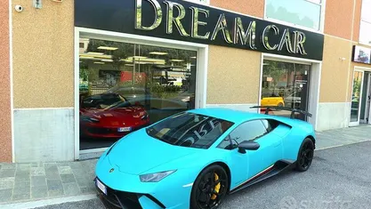 Usata Lamborghini Huracán 640 CV (470 kW) 2018 Azzurro pastello Coupé