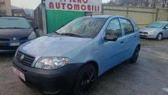 Usata 2005 Fiat Punto Tre volumi | 2400 € (Buon prezzo)