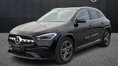 Usata Mercedes GLA200 Premium 150 CV (110 kW) 2023 Nero SUV