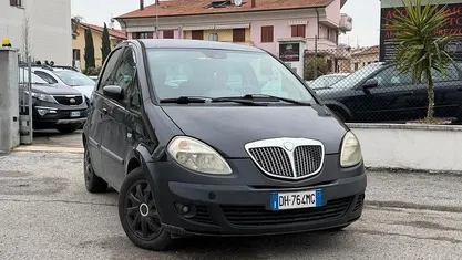 Usata Lancia Musa 90 CV (66 kW) 2007 Nero Monovolume
