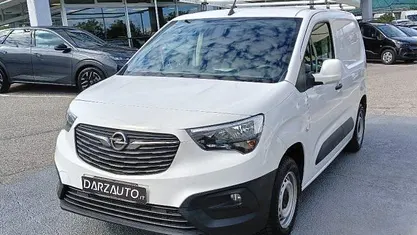 Usata 2021 Opel Combo Monovolume | 12.500 € (Buon prezzo)