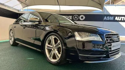 Usata 2014 Audi S8 Ambiente Tre volumi | 31.300 € (Buon prezzo)