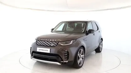 Usata Land Rover Discovery 5 351 CV (258 kW) 2024 SUV