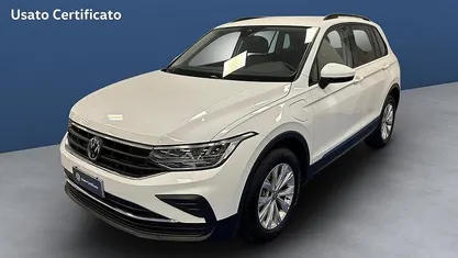 Usata VW Tiguan Life 245 CV (180 kW) 2022 Pure white SUV