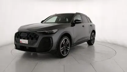 Usata Audi Q5 S-Line 204 CV (150 kW) 2025 Grigio SUV