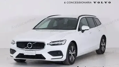 Usata Volvo V60 Business Edition 150 CV (110 kW) 2019 Station wagon