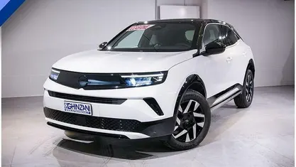Usata Opel Mokka 131 CV (96 kW) 2025 Bianco tetto nero SUV