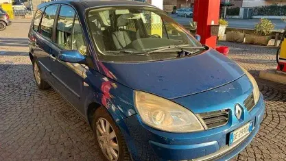 Usata Renault Scénic II Luxe 131 CV (96 kW) 2007 Monovolume