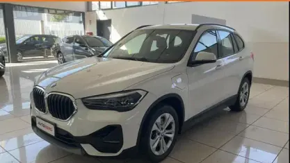 Usata BMW X1 Advantage 220 CV (161 kW) 2021 Bianco SUV