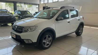Usata Dacia Sandero Prestige 90 CV (66 kW) 2017 Bianco Utilitaria