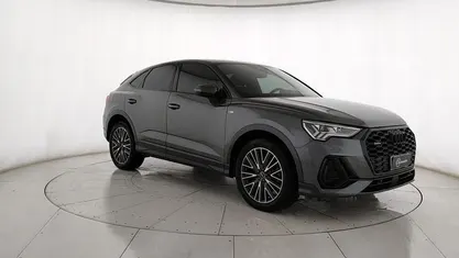 Grigio Usata 2021 Audi Q3 Sportback S-Line SUV | 34.900 € (Buon prezzo)