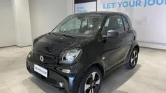 Nero Usata 2019 Smart ForTwo Coupé Superpassion Due volumi | 15.900 € (Buon prezzo)