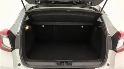 Usata Renault Captur Intens 160 CV (117 kW) 2021 Bianco SUV