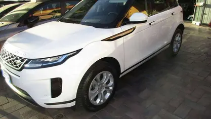 Bianco Usata 2020 Land Rover Range Rover evoque SE SUV | 25.890 € (Super prezzo)