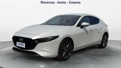 Bianco Usata 2024 Mazda 3 Exclusive-Line Tre volumi | 24.500 € (Buon prezzo)