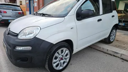 Usata Fiat Panda Pop 80 CV (58 kW) 2021 Bianco Utilitaria