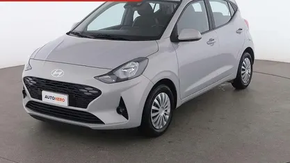 Usata Hyundai i10 63 CV (46 kW) 2024 Grigio Utilitaria