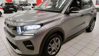 Usata Citroën C3 101 CV (74 kW) 2025 Grigio SUV