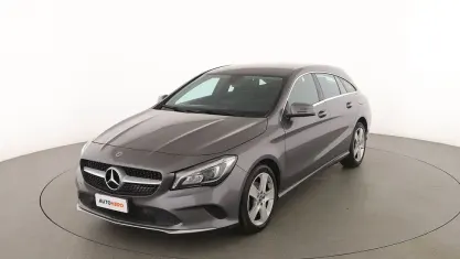 Usata Mercedes CLA200 Executive 135 CV (99 kW) 2018 Grigio Coupé