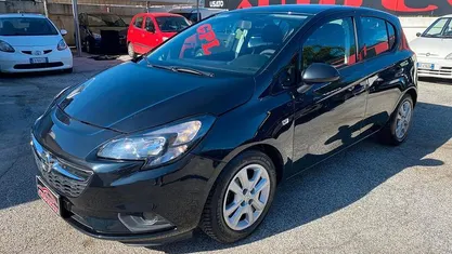 Usata Opel Corsa 90 CV (66 kW) 2016 Nero Coupé