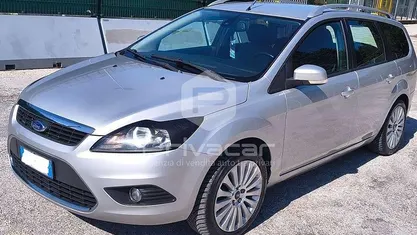 Grigio Usata 2009 Ford Focus Station wagon | 4490 €