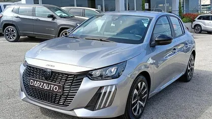Usata 2025 Peugeot 208 Style Utilitaria | 16.500 € (Buon prezzo)