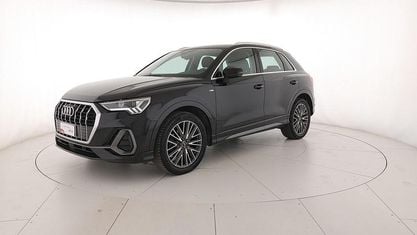 Usata Audi Q3 S-Line 150 CV (110 kW) 2022 Nero mito metallizzato SUV