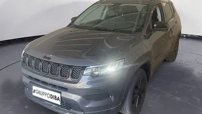 Argento Usata 2023 Jeep Compass Night Eagle SUV | 22.500 € (Buon prezzo)