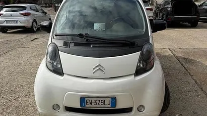 Usata Citroën C-zero Seduction 34 kW (47 CV) 2014 Utilitaria
