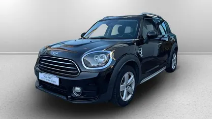 Usata 2019 Mini Cooper D Countryman Business SUV | 22.750 € (Buon prezzo)