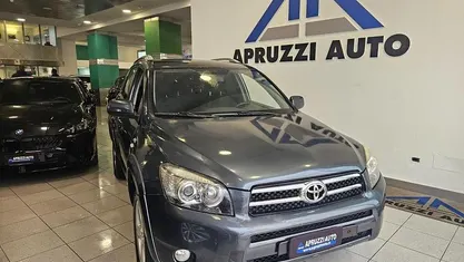 Usata 2007 Toyota RAV4 Plus SUV | 4500 € (Buon prezzo)