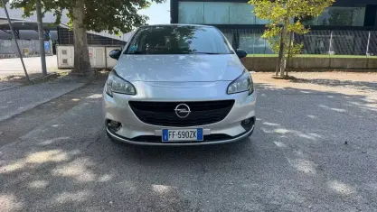 Usata Opel Corsa 69 CV (50 kW) 2016 Grigio Utilitaria