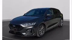 Magnetic grey Usata 2024 Ford Focus ST-Line Tre volumi | 22.500 € (Buon prezzo)