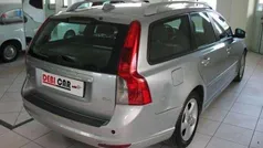 Grigio Usata 2011 Volvo V50 R-Design Station wagon | 3999 € (Buon prezzo)