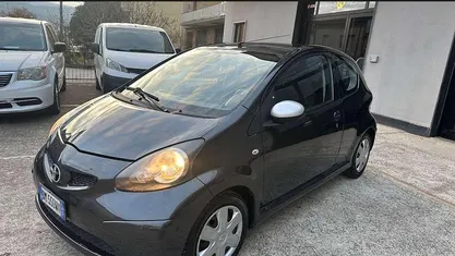 Nero Usata 2008 Toyota Aygo Due volumi | 2650 € (Buon prezzo)