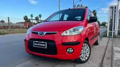 Usata Hyundai i10 Active 64 CV (47 kW) 2009 Rosso Utilitaria