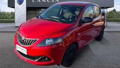 Usata 2021 Lancia Ypsilon Silver Utilitaria | 11.400 € (Buon prezzo)