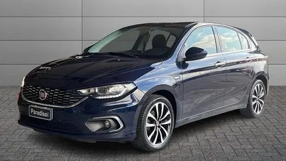 Usata Fiat Tipo Lounge 120 CV (88 kW) 2018 Blu Berlina